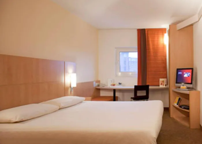 Ibis Leeds Centre Marlborough Street